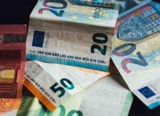 Waarom wordt mijn salaris altijd op de 25ste gestort? news-25092024-172659