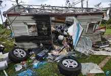 Biden vraagt om 100 miljard dollar noodhulp na orkanen Helene en Milton news-19112024-003022