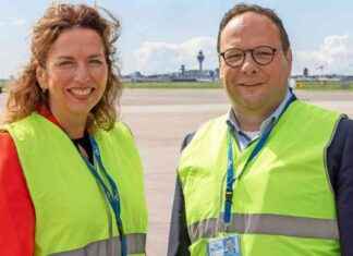 KLM-directeur laat microfoon openstaan na overleg piloten: ‘Ophouden met dit gezeik’ – Nieuws en Updates klm-directeur-laat-microfoon-openstaan-na-overleg-piloten-ophouden-met-dit-gezeik-nieuws-en-updates
