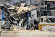 Israël valt ziekenhuis in Noord-Gaza binnen: patiënten gedwongen geëvacueerd sral-valt-ziekenhuis-in-noord-gaza-binnen-patinten-gedwongen-gevacueerd