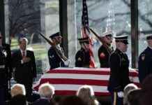 Eerbetoon aan oud-president Carter: Rouwstoet door Atlanta eerbetoon-aan-oud-president-carter-rouwstoet-door-atlanta