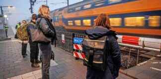 ns-dreigt-treinstation-maarheeze-voorbij-te-rijden-commotie-door-azc-in-de-buurt