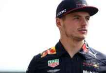 Verstappen tweede na risicovolle bandenwissel in regenachtige Australische GP verstappen-tweede-na-risicovolle-bandenwissel-in-regenachtige-australische-gp