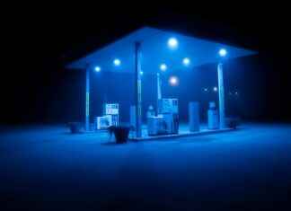 Glow In The Dark Midgetgolf Rotterdam Glow In The Dark Midgetgolf Rotterdam