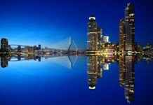 SS Rotterdam By Westcord: Een Historisch Scheepvaarticoon in Rotterdam SS Rotterdam By Westcord: Een Historisch Scheepvaarticoon in Rotterdam