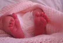 Nederlandse familie noemt baby naar Duitse redder die hen redde van hotelinstorting nederlandse-familie-noemt-baby-naar-duitse-redder-die-hen-redde-van-hotelinstorting