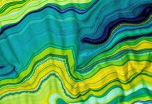 The Art of Textile Dyeing: An In-depth Look at Traditional and Modern Techniques